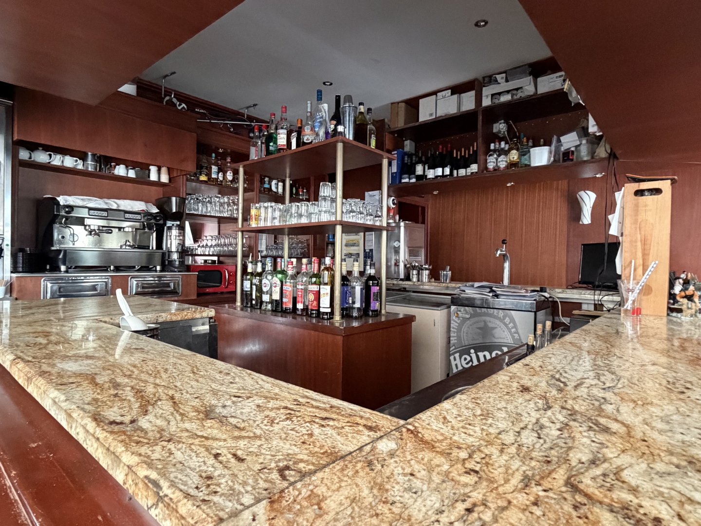 Magasin à vendre - Mauguio (34280)