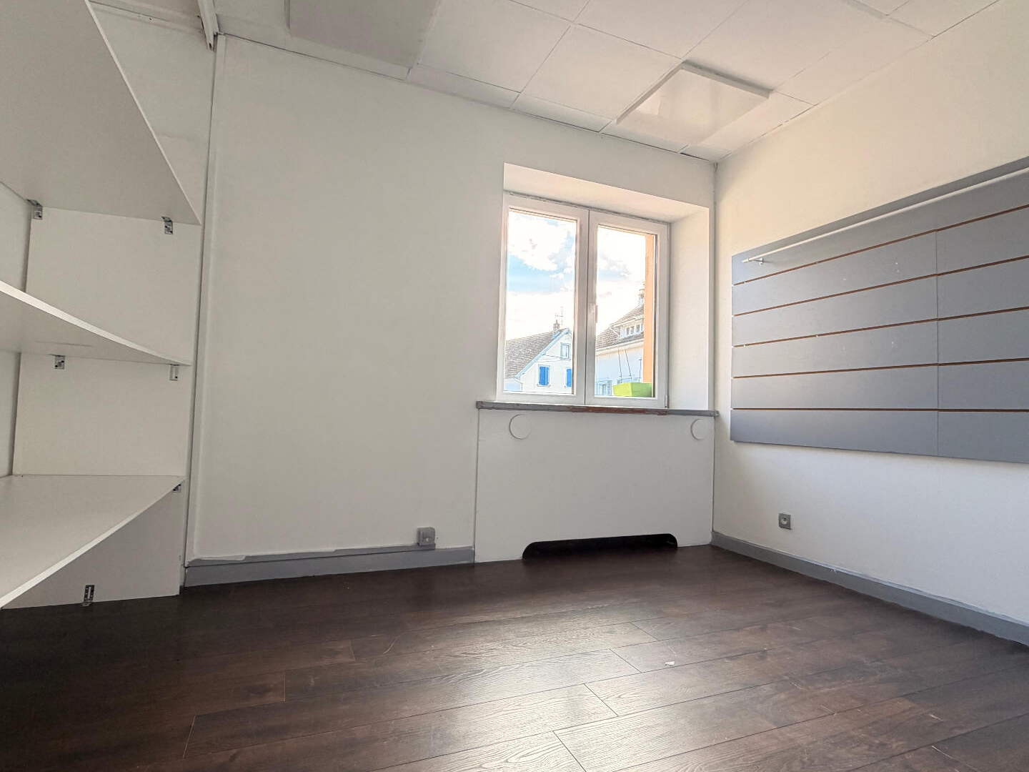 Locaux à vendre - 3 pièces - 73m2 - Mandeure (25350)