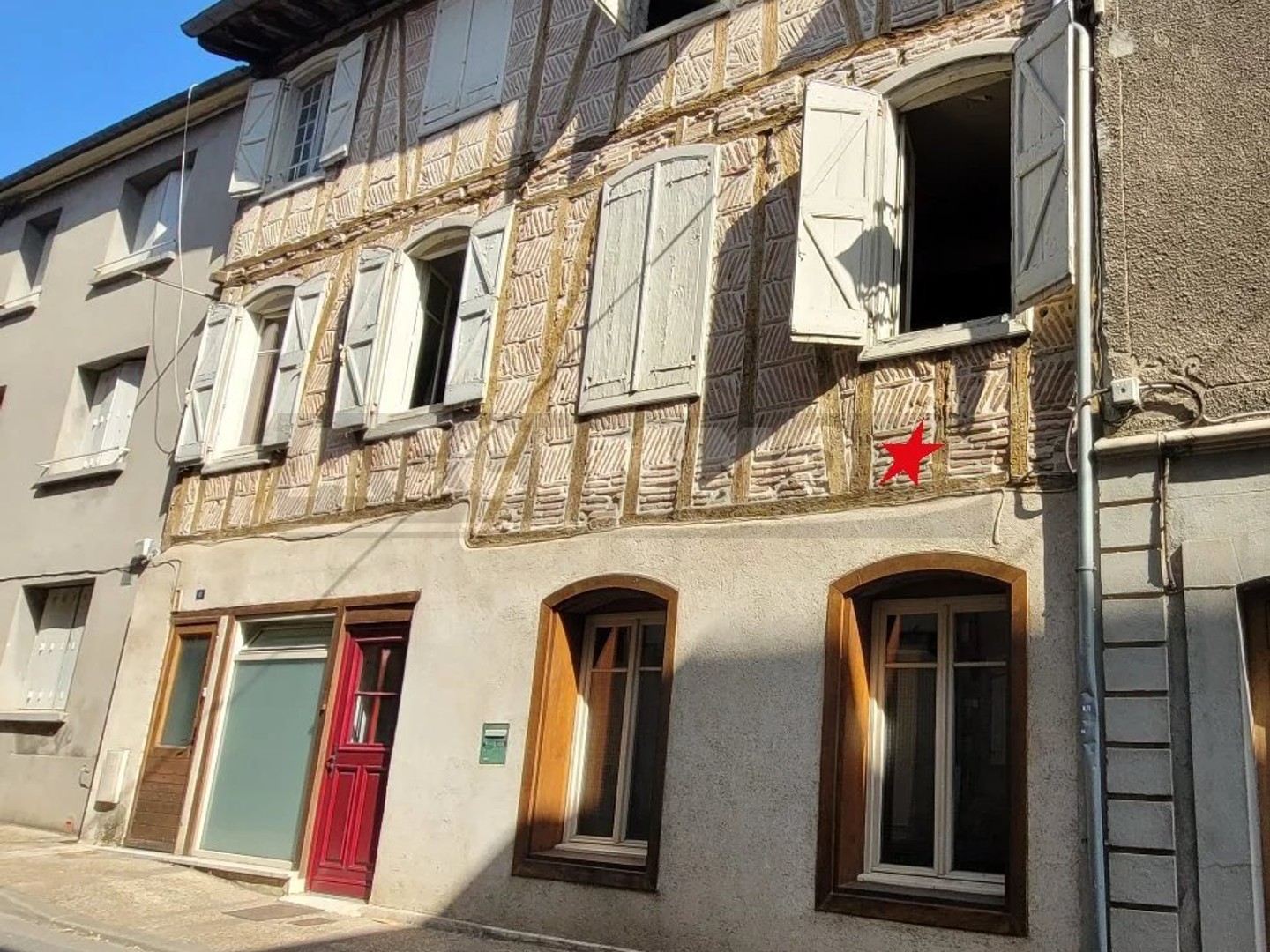 GRAULHET - MAISON + LOCAL PROFESSIONNEL
