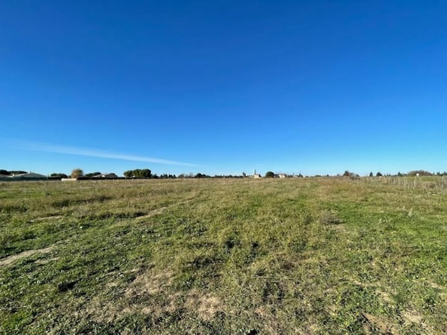 Terrain 642 m²