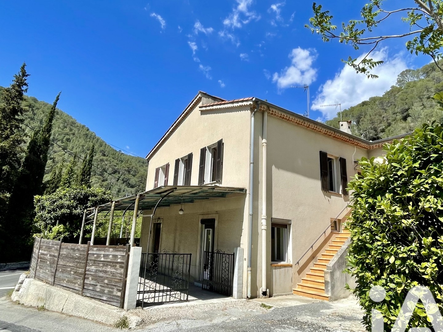 Maison 7 pièces 176 m²