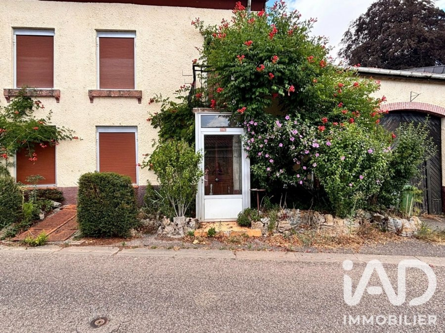 Maison 6 pièces 356 m²