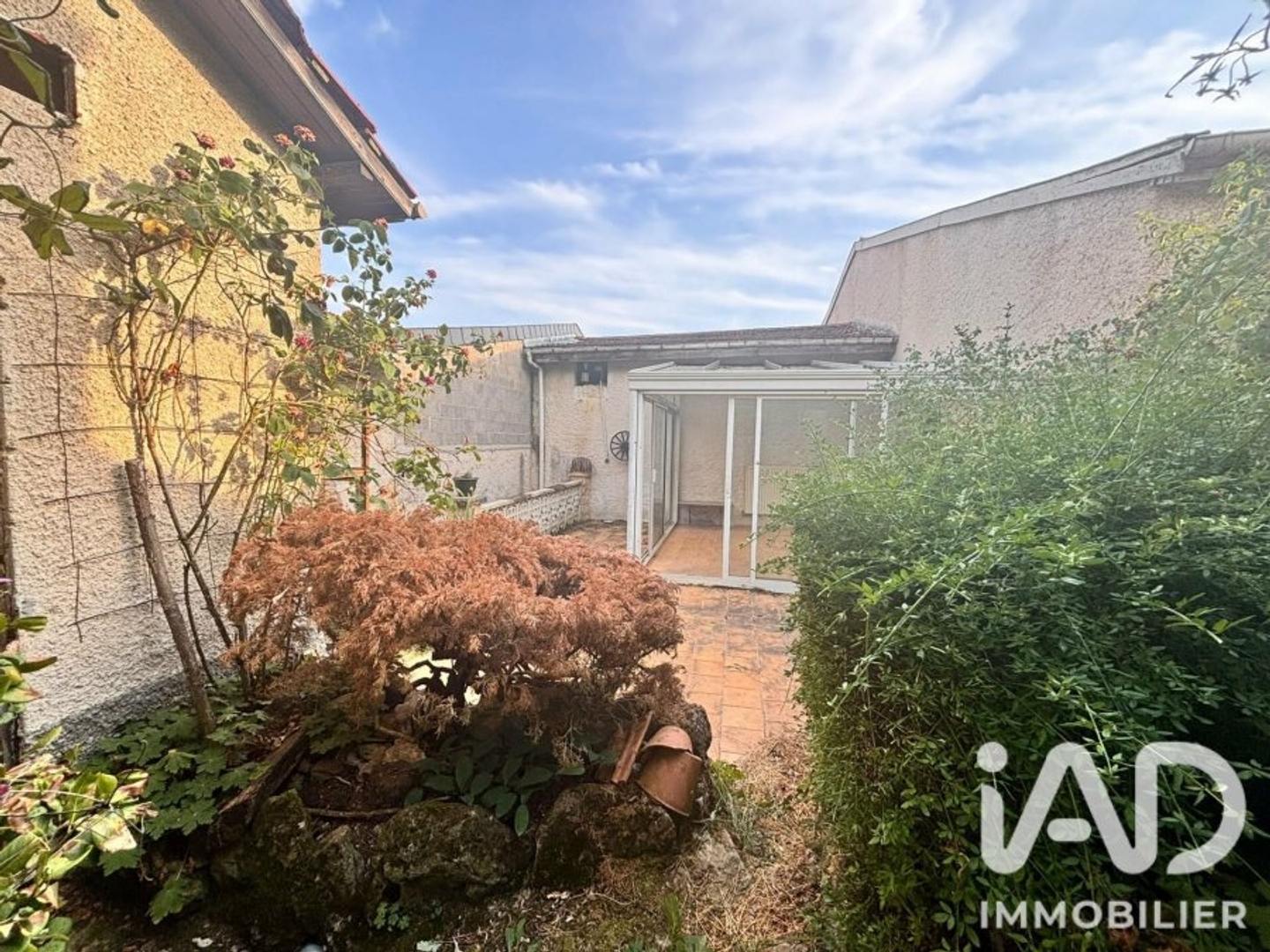 Maison à vendre - 6 pièces - 356m2 - Lay-Saint-Christophe (54690)