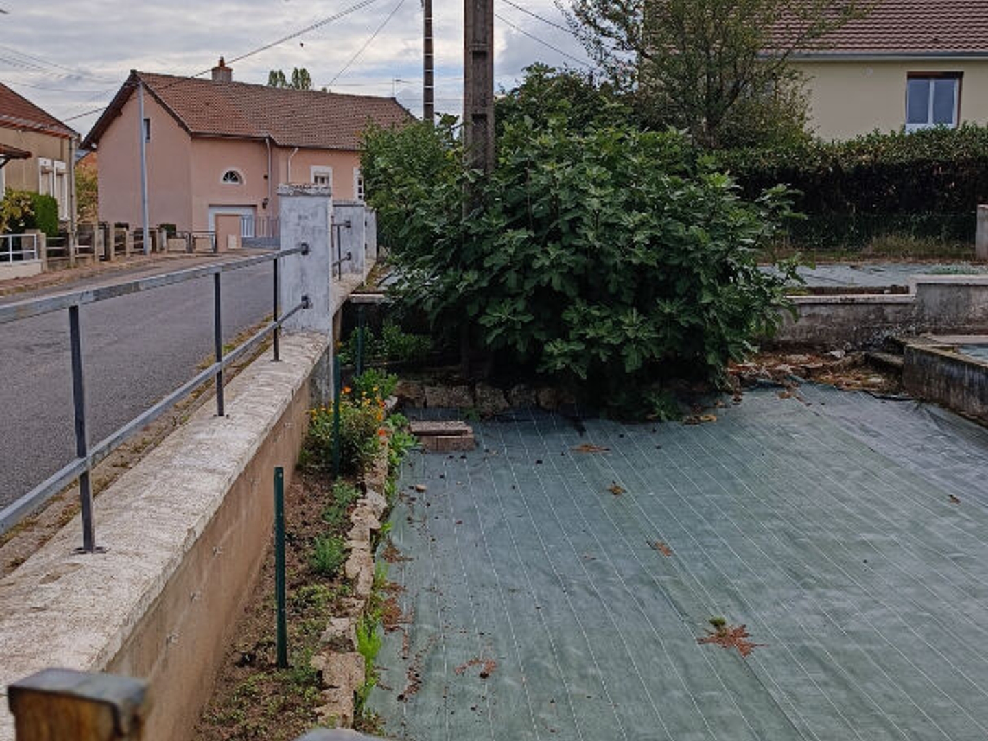 Terrain à vendre - 640m2 - Montceau-Les-Mines (71300)