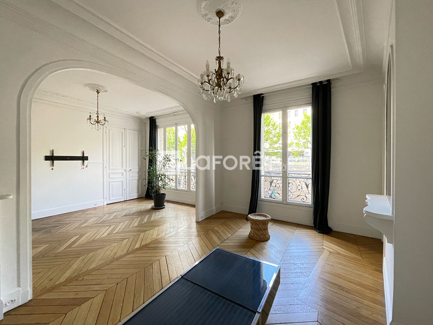 Appartement à vendre - 5 pièces - 93m2 - Paris 9e (75009)