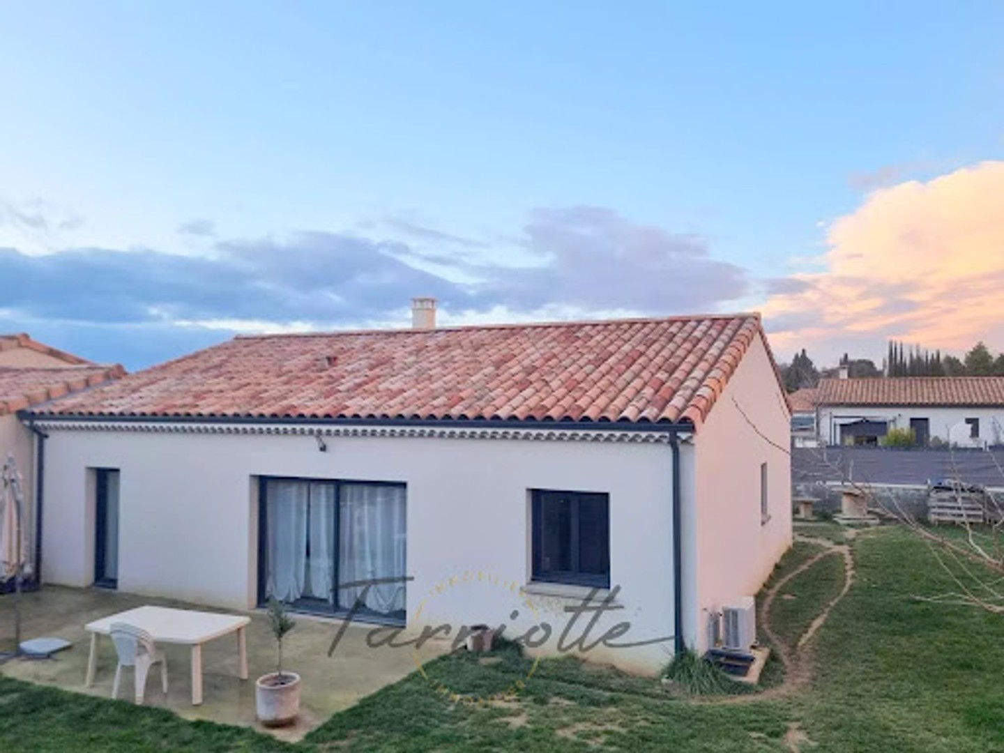 Villa 5 pièces 93 m²