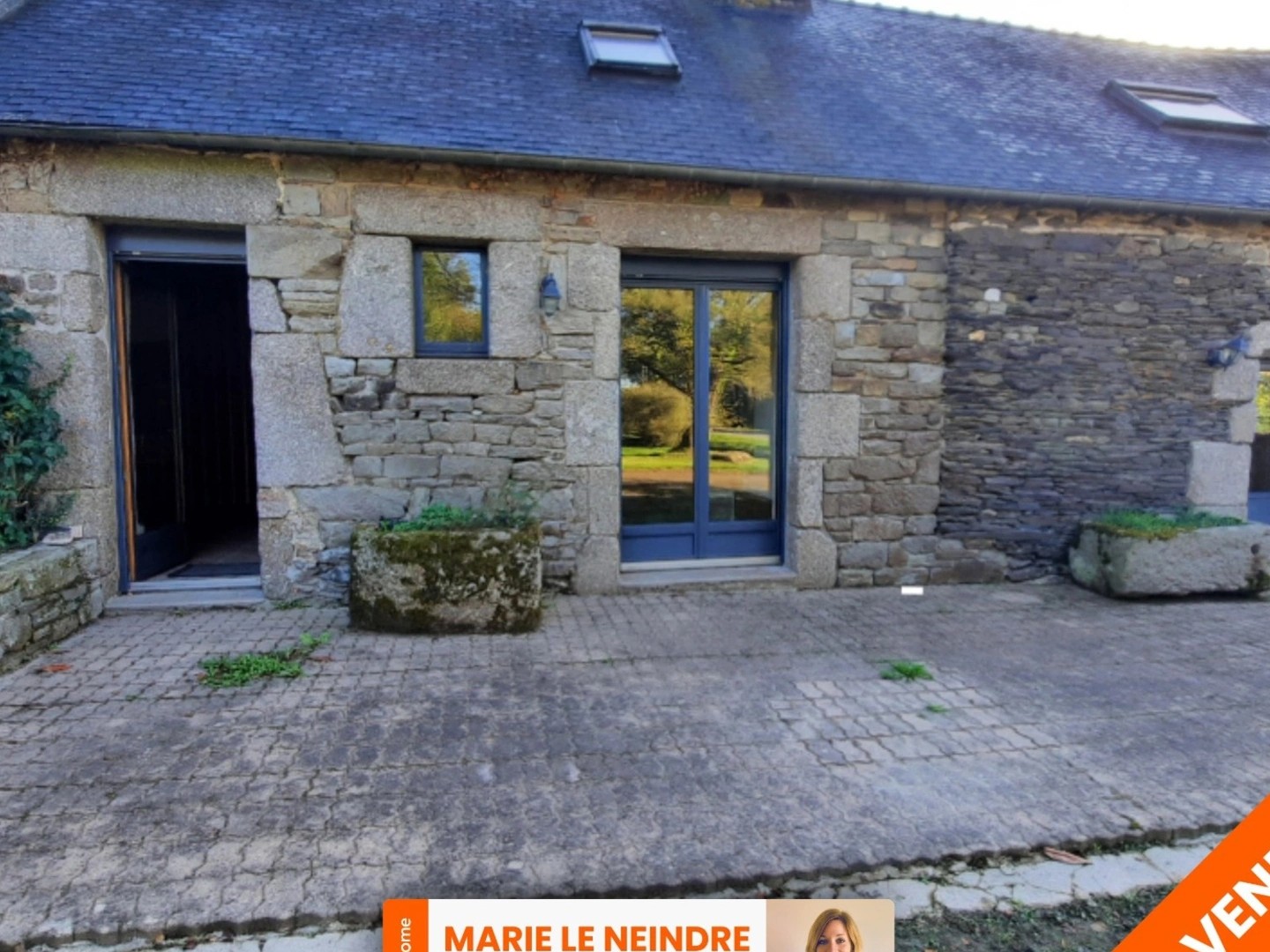 🏡 BELLE LONGÈRE EN PIERRE EN CAMPAGNE - BEAU POTENTIEL