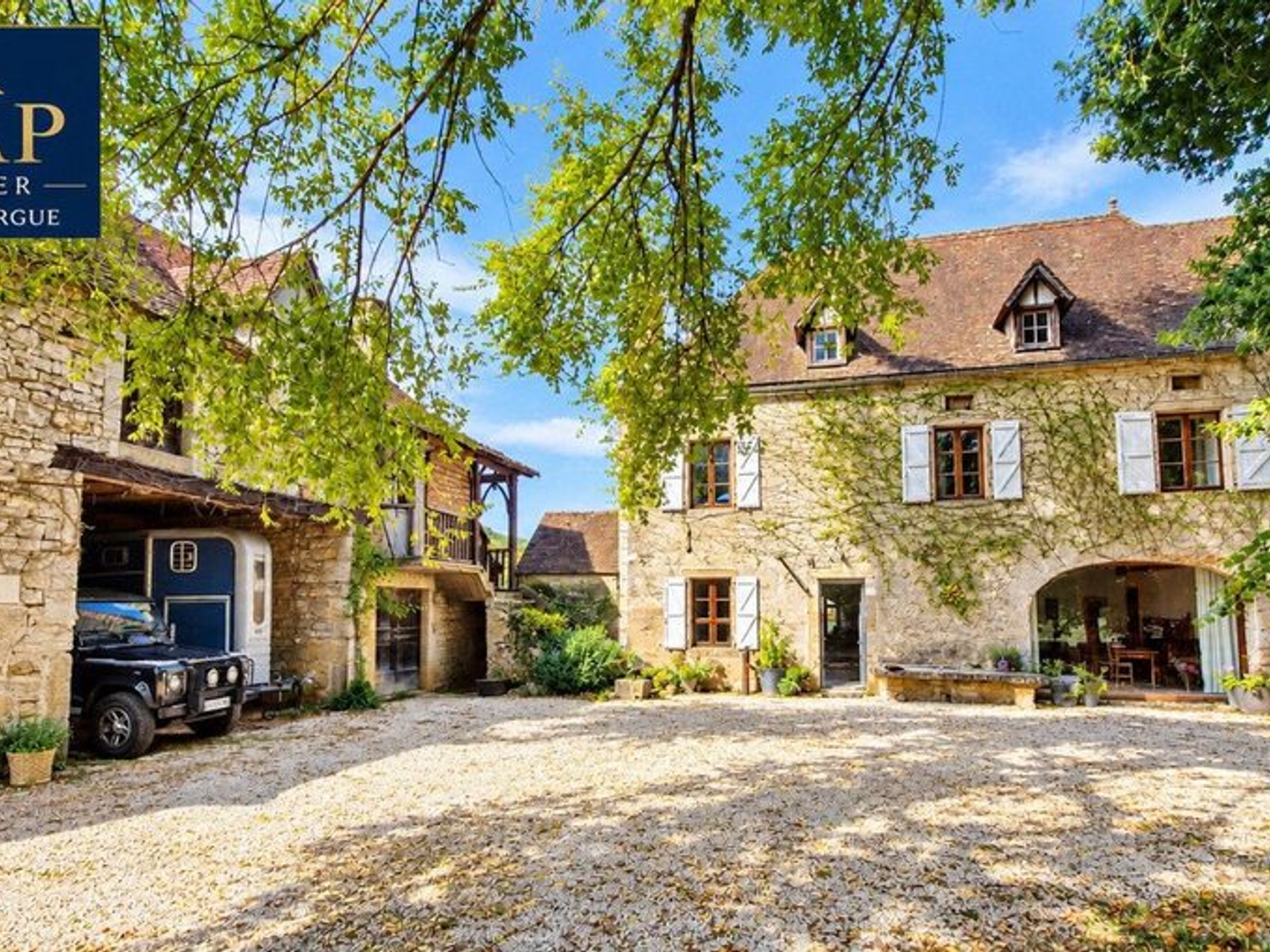 Villa 8 pièces 320 m²