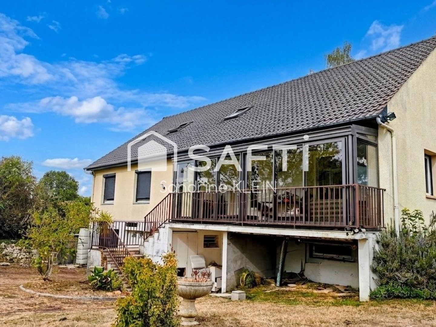 Maison familiale, 5 chambres, S/Sol total, avec jardin