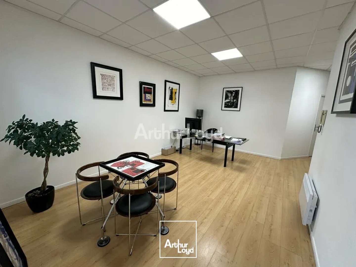 Bureaux à vendre - 131m2 - Reims (51100)