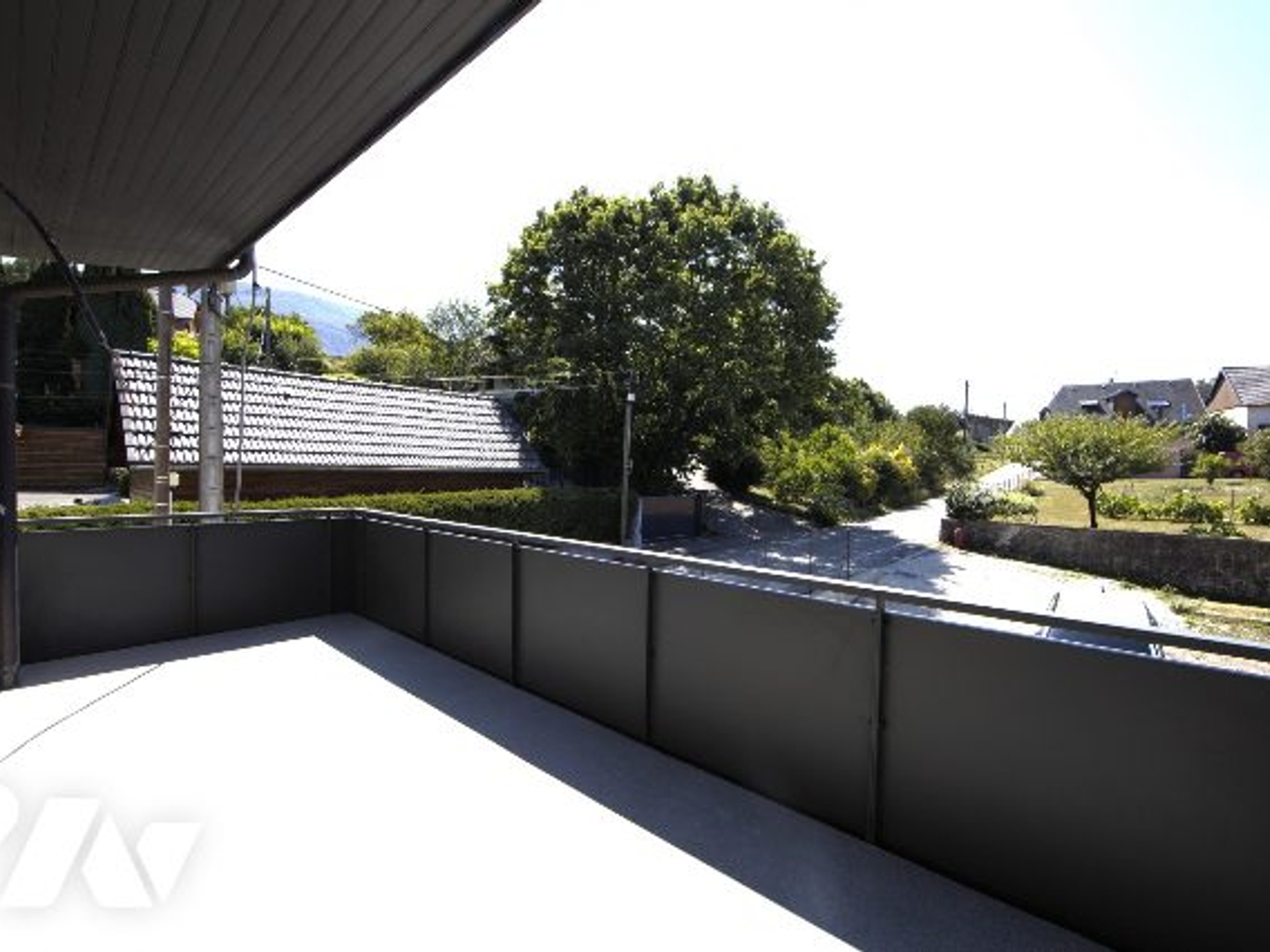 Appartement à vendre - 4 pièces - 103m2 - Challes-Les-Eaux (73190)