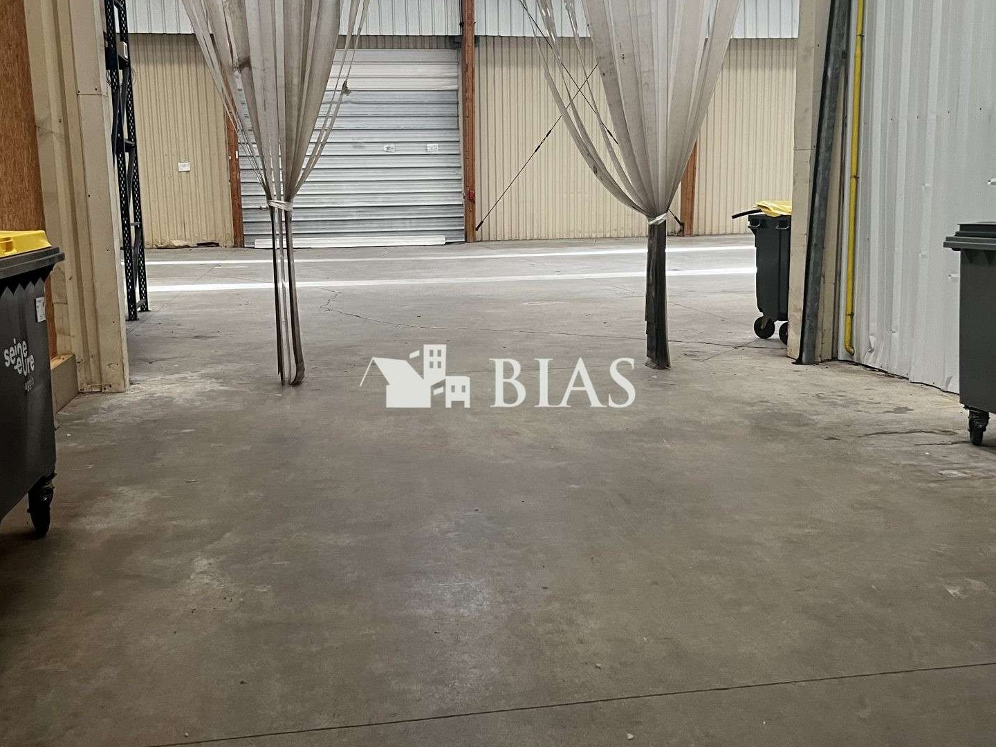 Parking/Garage/Box 400 m²