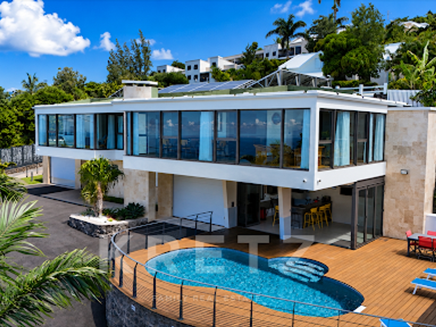 Maison 7 pièces 400 m²