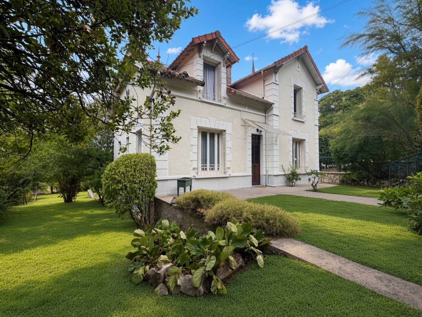 Maison 6 pièces 145 m²