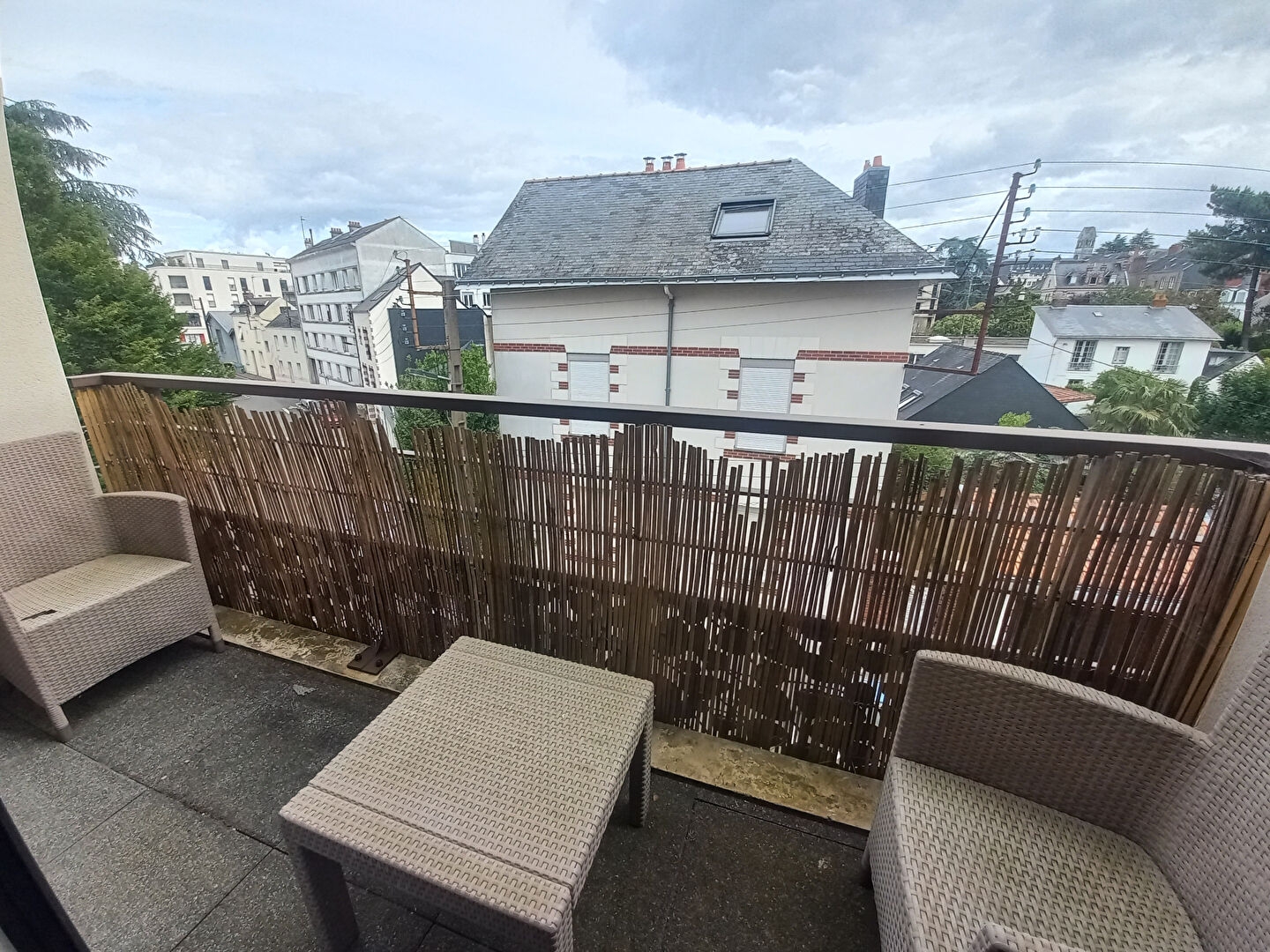 Quartier Saint-Mihiel - Appartement récent avec balcon et garage
