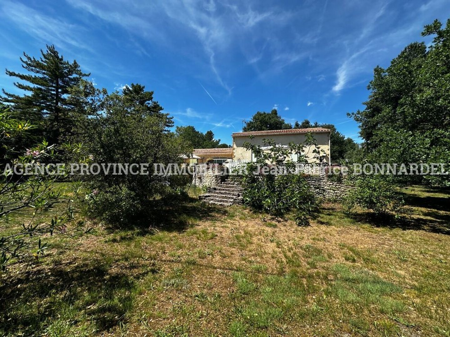Maison à vendre - 4 pièces - 209m2 - Grignan (26230)