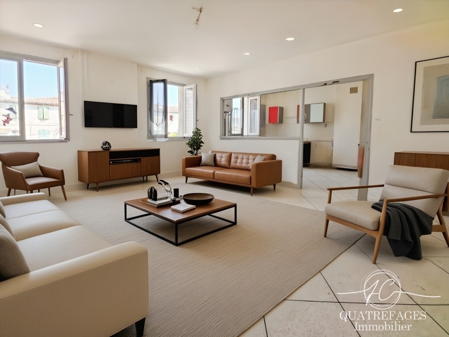 Appartement à vendre - 4 pièces - 109m2 - Beaucaire (30300)