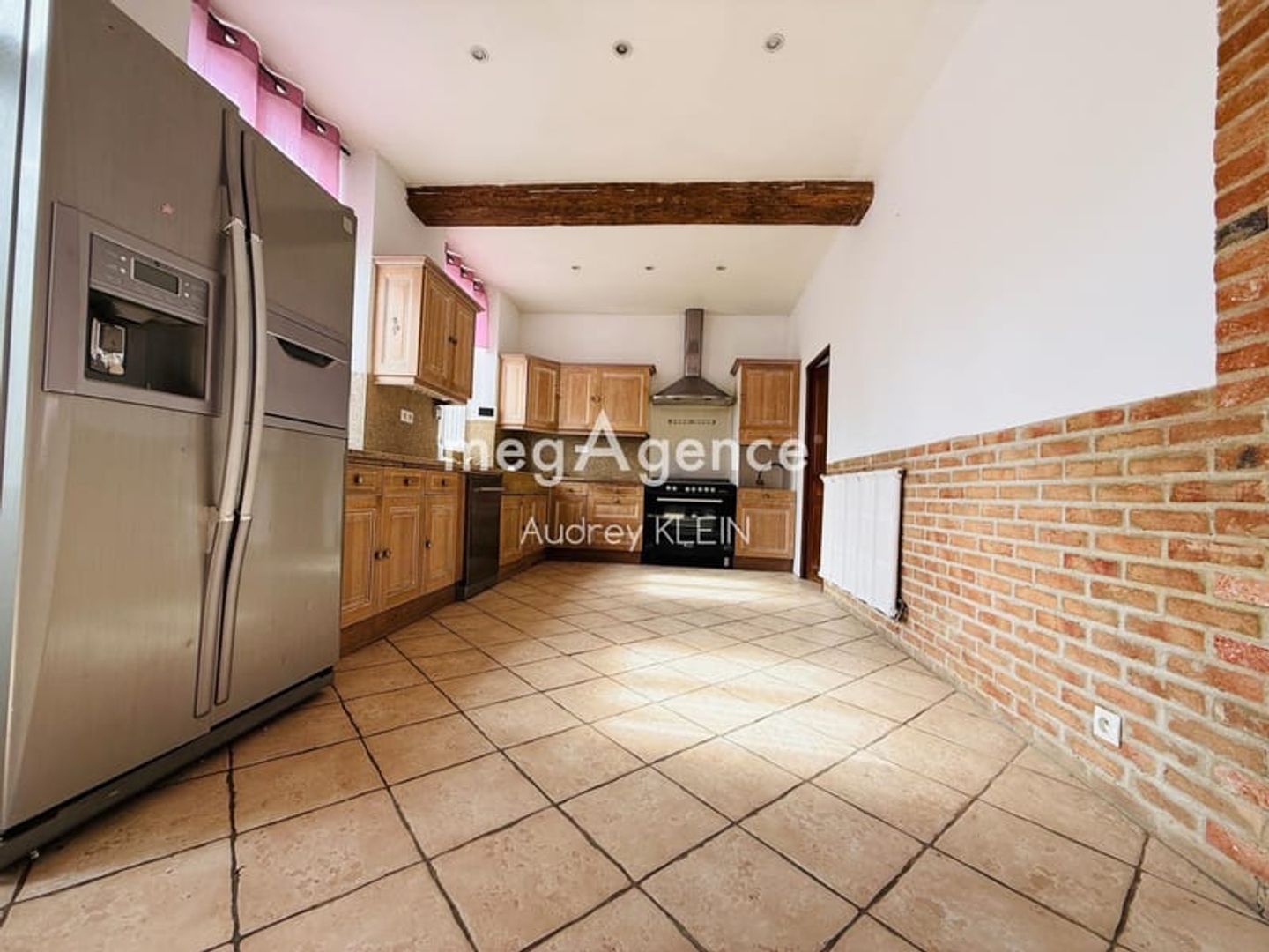 Maison à vendre - 290m2 - Thorigny-Sur-Oreuse (89260)