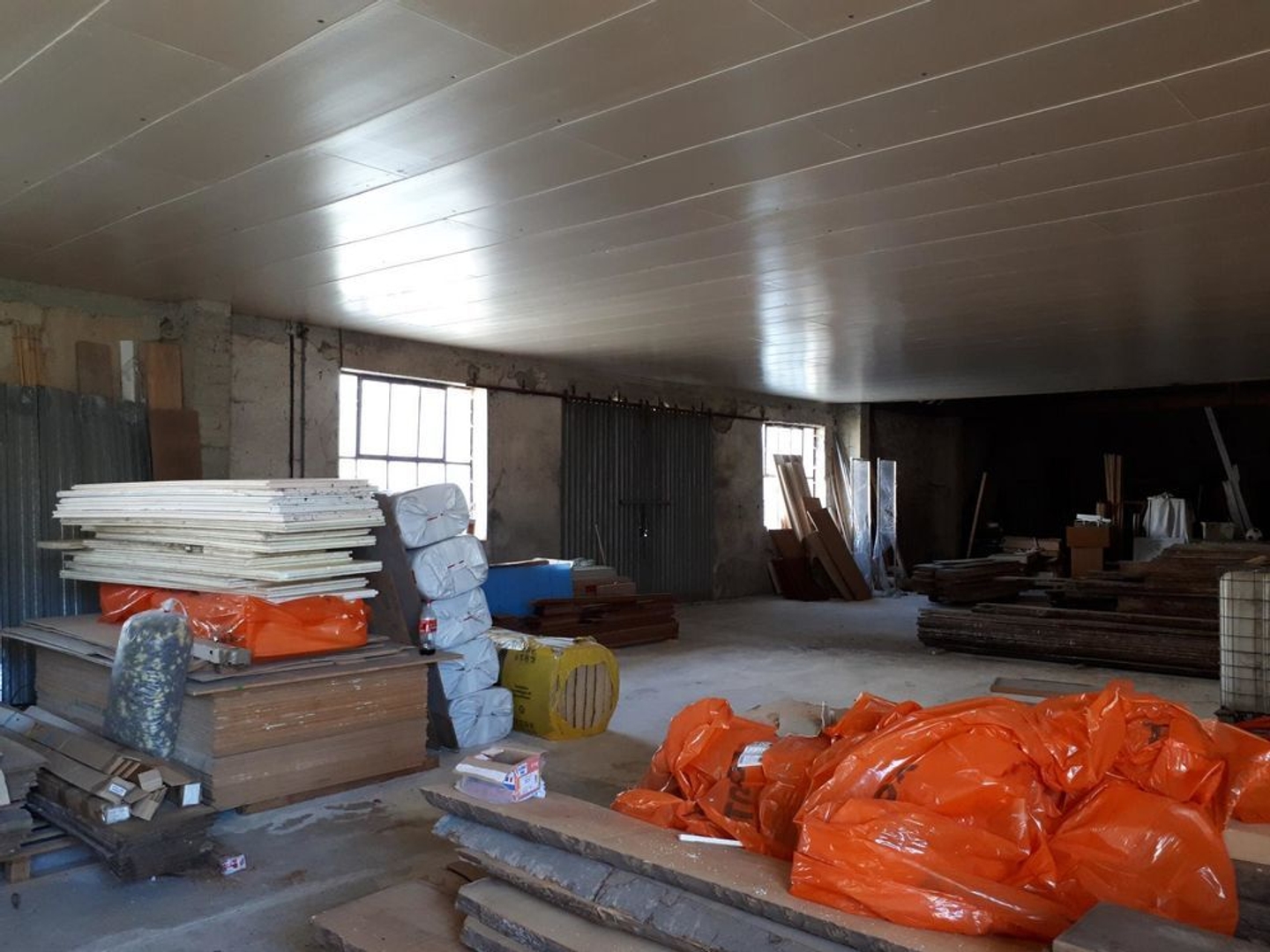 Immeuble à vendre - 400m2 - Saint-Martin-Le-Pin (24300)