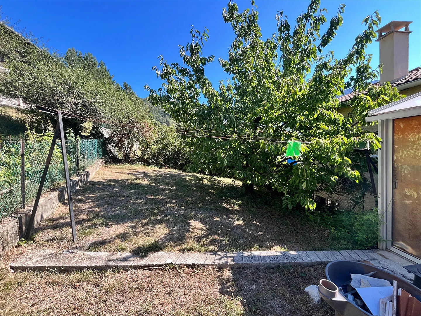 Maison à vendre - 6 pièces - 111m2 - Serres (05700)