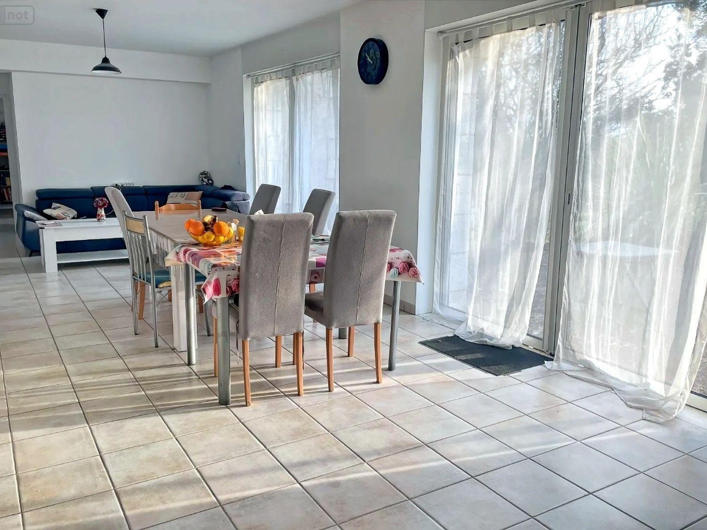 Maison à vendre - 6 pièces - 171m2 - Ribérac (24600)