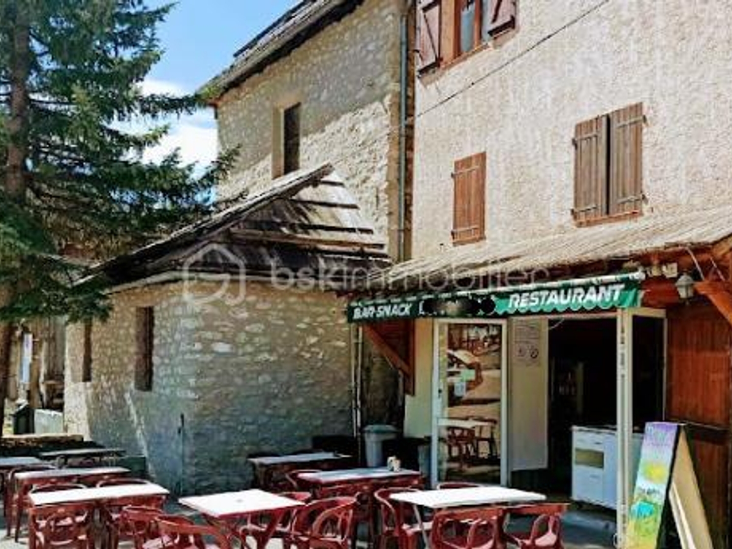 Magasin à vendre - 3 pièces - 76m2 - Allos (04260)