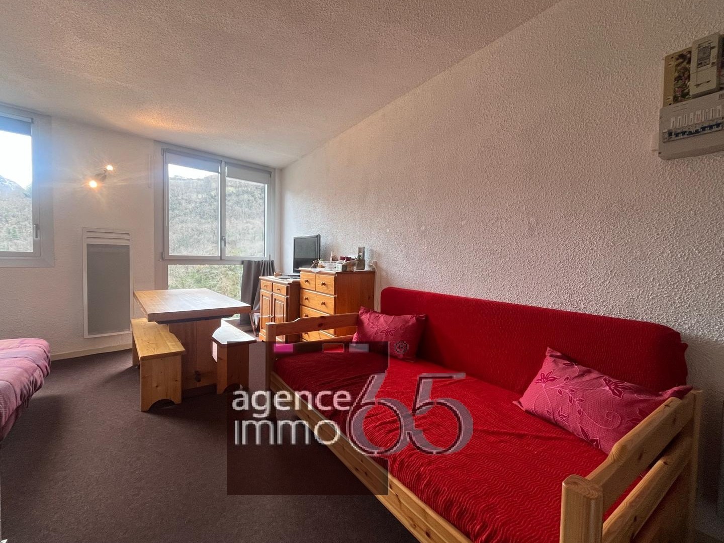 STUDIO 30 m2 QUARTIER THERMAL LUZ-SAINT-SAUVEUR
