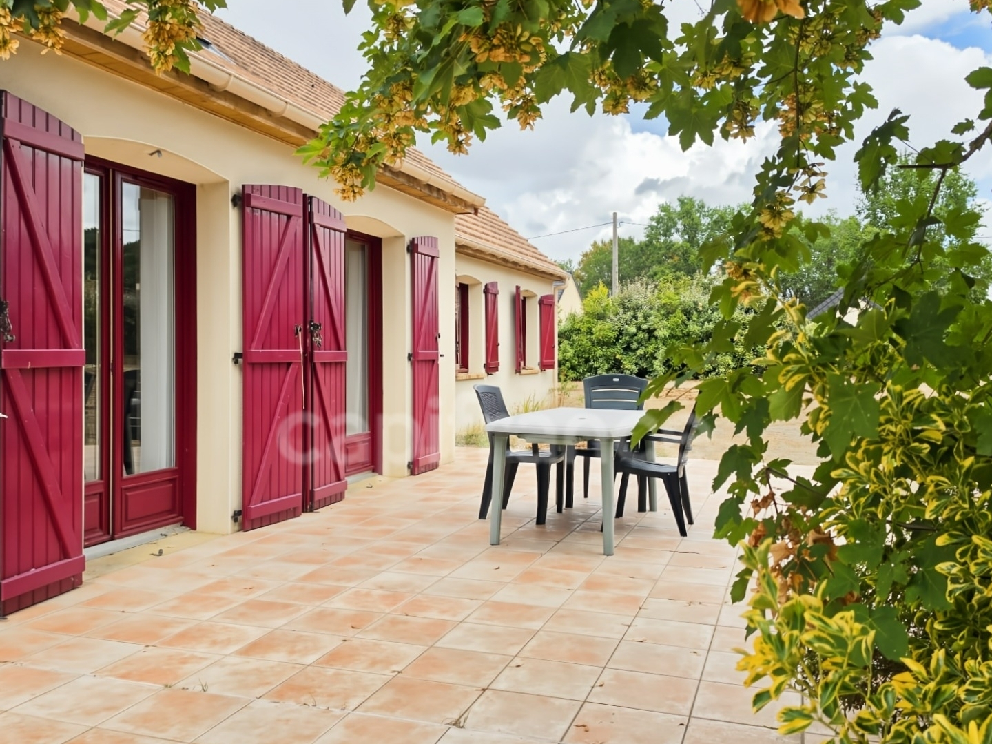 Maison à vendre - 9 pièces - 210m2 - Lombron (72450)
