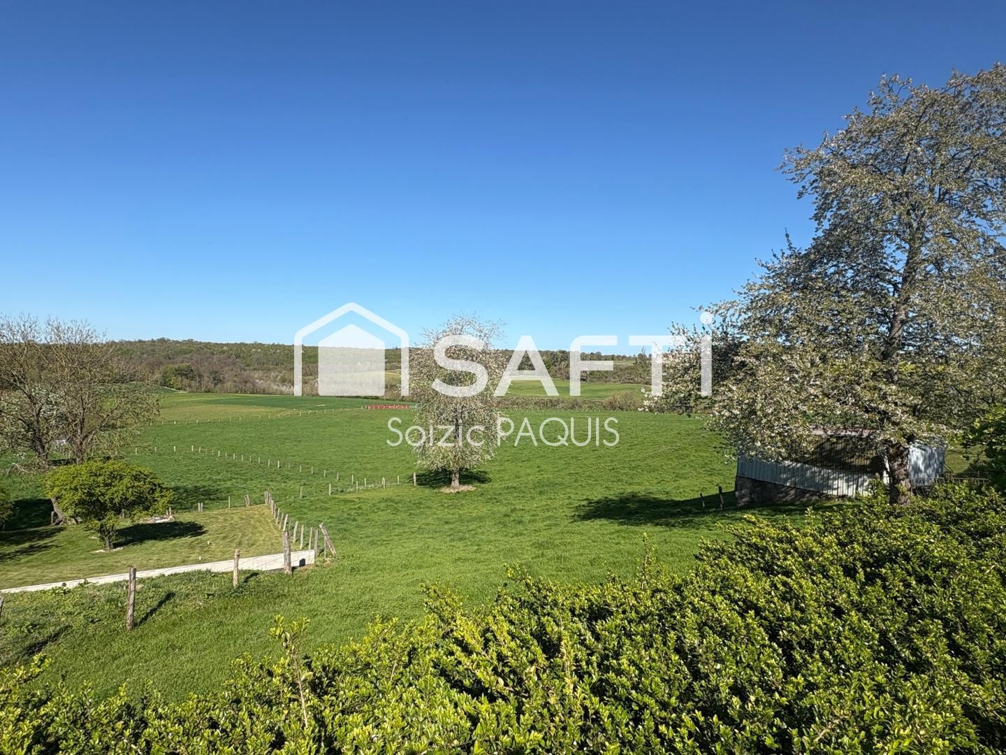 Maison à vendre - 5 pièces - 124m2 - La Ferté-Sous-Jou... (77260)