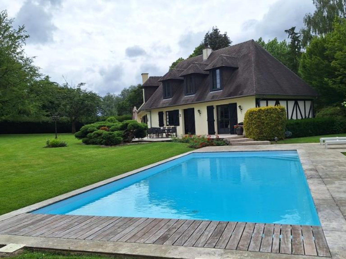 Maison à vendre - 9 pièces - 275m2 - Bailleulmont (62123)
