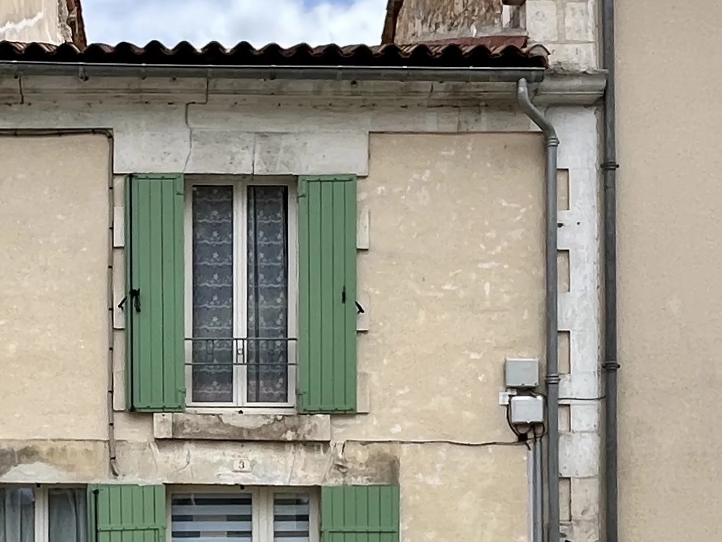 Maison de deux chambres en excellent état à Aubeterre-sur-Dronne