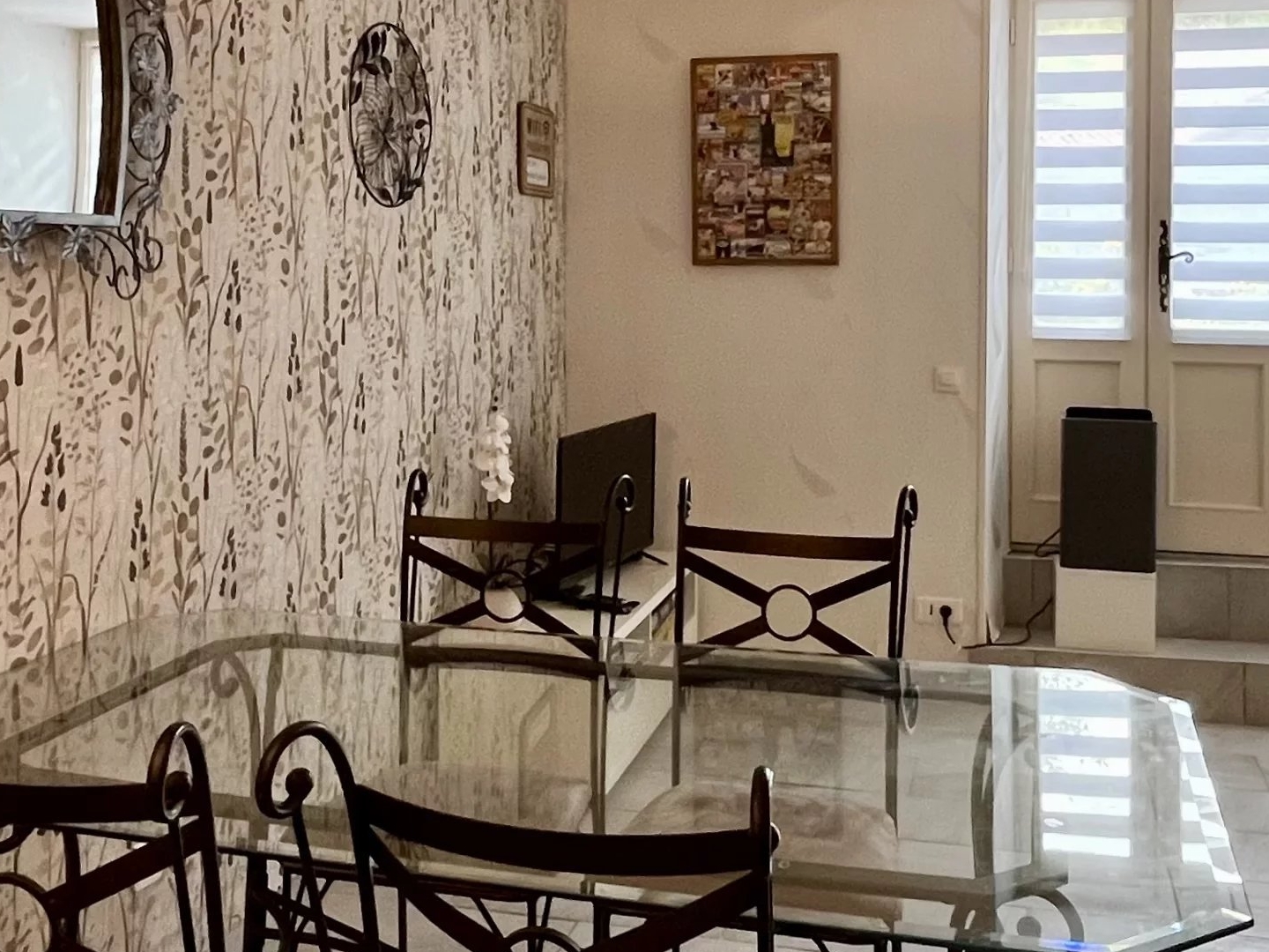 Maison à vendre - 4 pièces - 60m2 - Aubeterre-Sur-Dronne (16390)