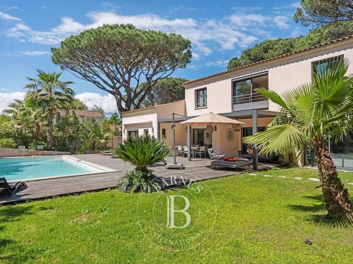 Maison à vendre - 6 pièces - 200m2 - Saint-Tropez (83990)