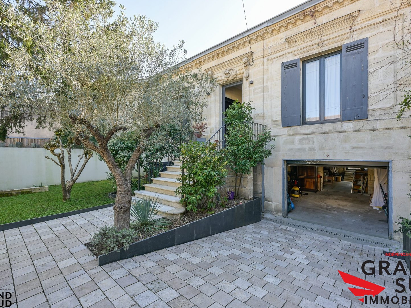 Maison à vendre - 6 pièces - 222m2 - Bègles (33130)