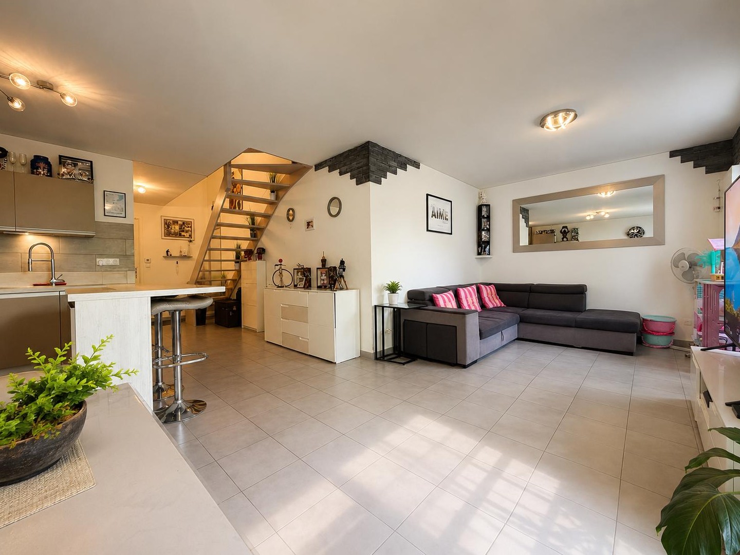 Maison à vendre - 5 pièces - 97m2 - Saint-Pierre-En-F... (74800)