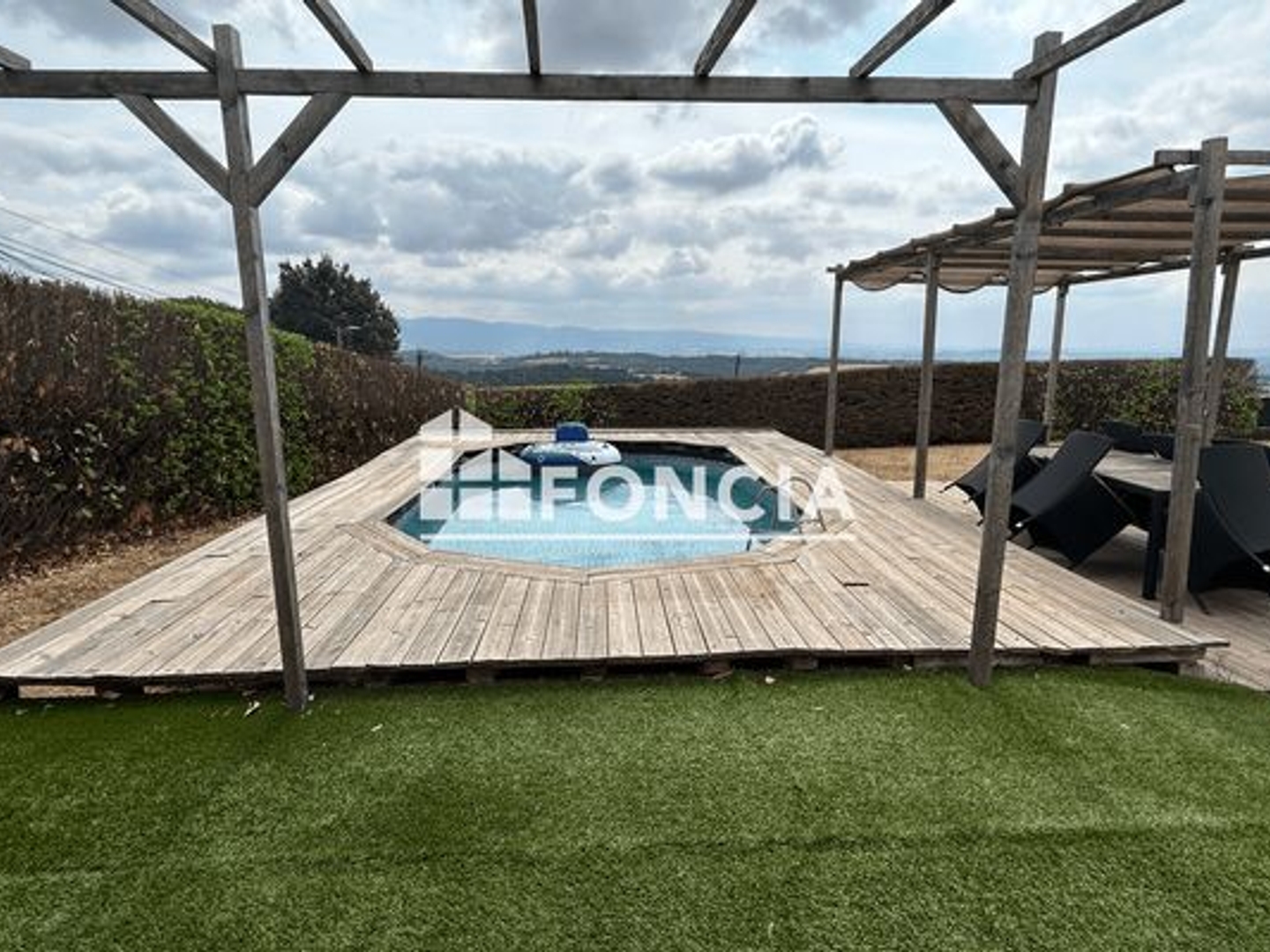 Maison 5 pièces 144 m²