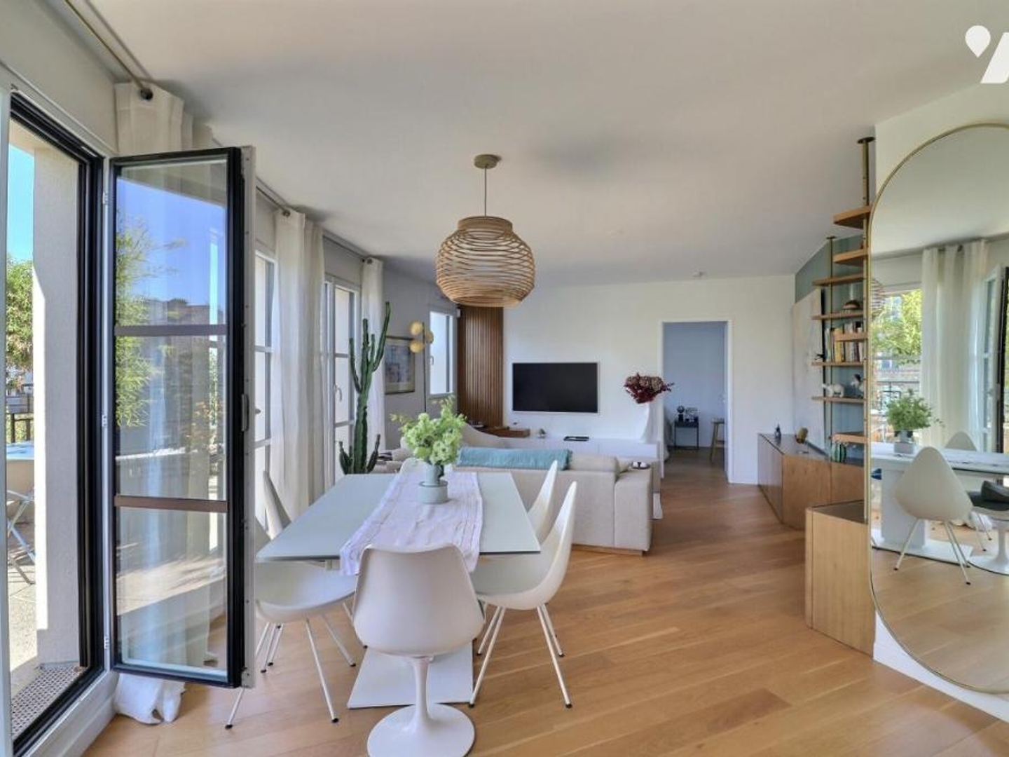 Appartement à vendre - 2 pièces - 61m2 - Saint-Maur-Des-Fo... (94100)