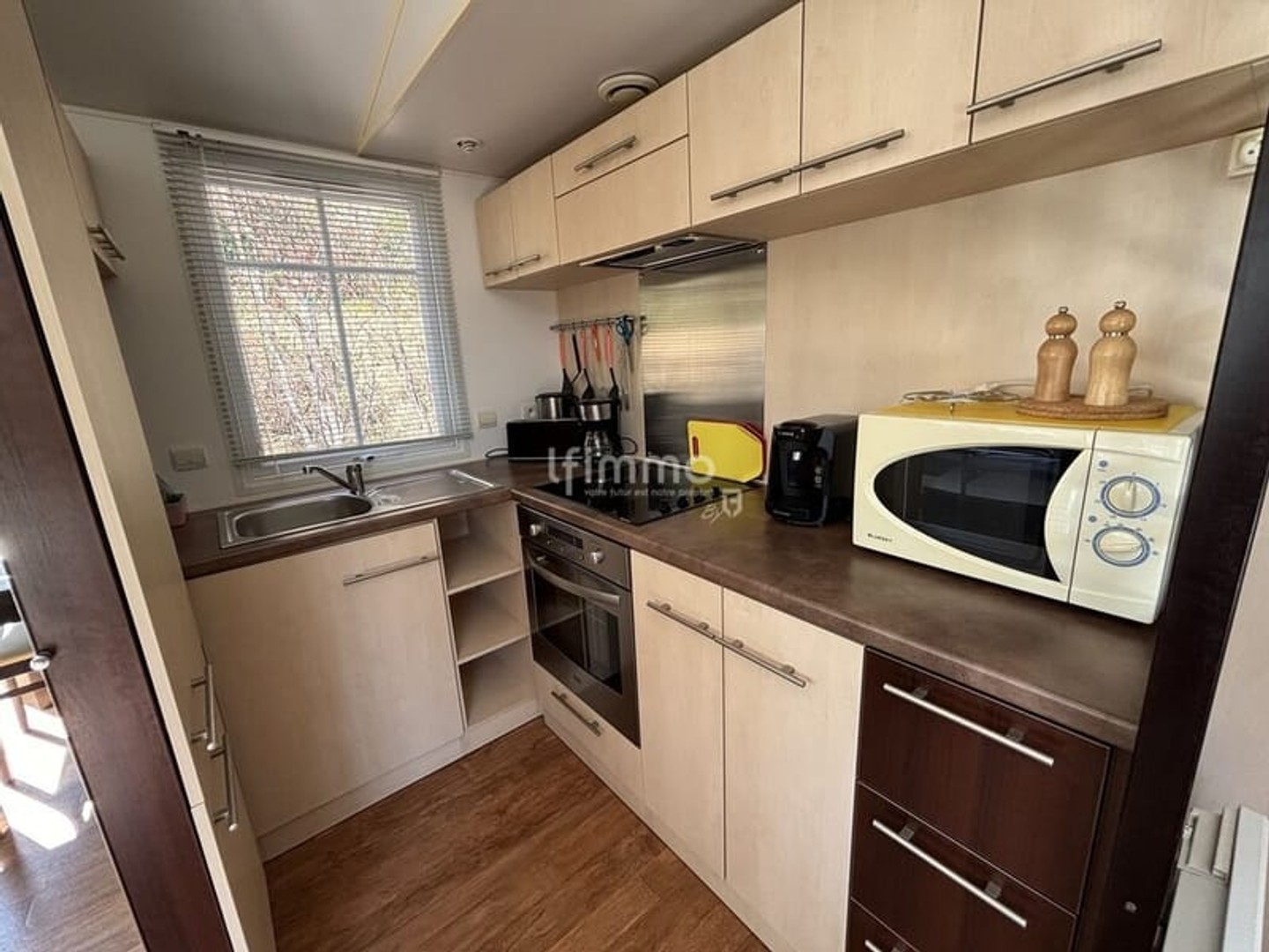 Locaux à vendre - 3 pièces - 36m2 - Le Muy (83490)