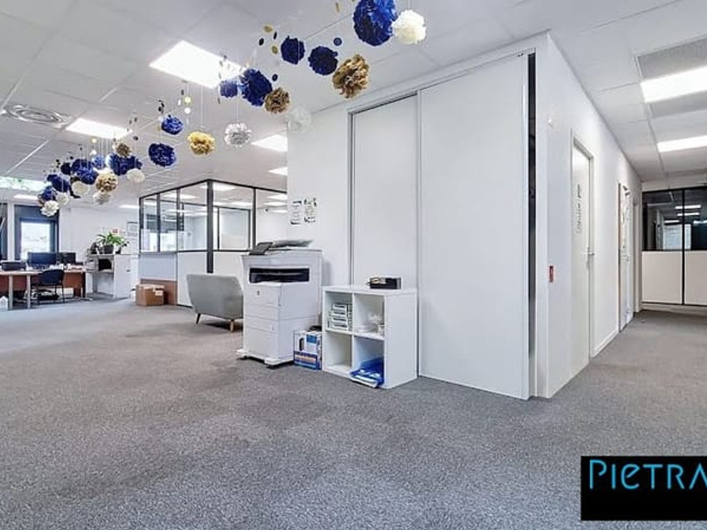 Bureaux 399 m²