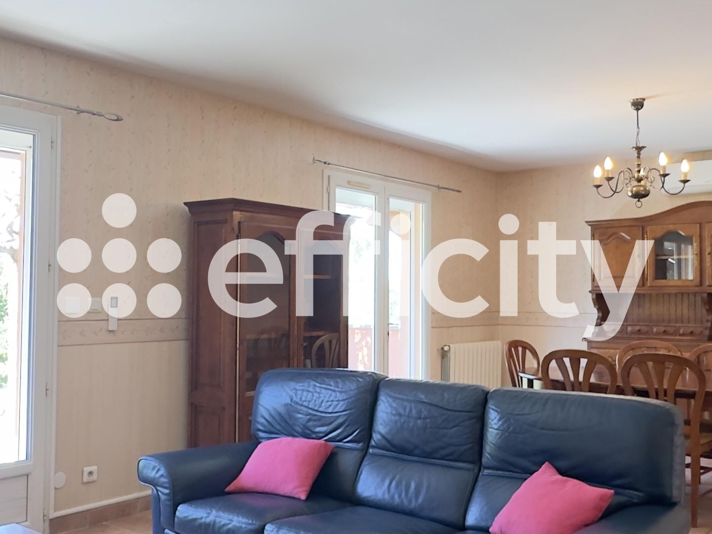 Maison à vendre - 4 pièces - 102m2 - Saint-Laurent-De-... (30200)
