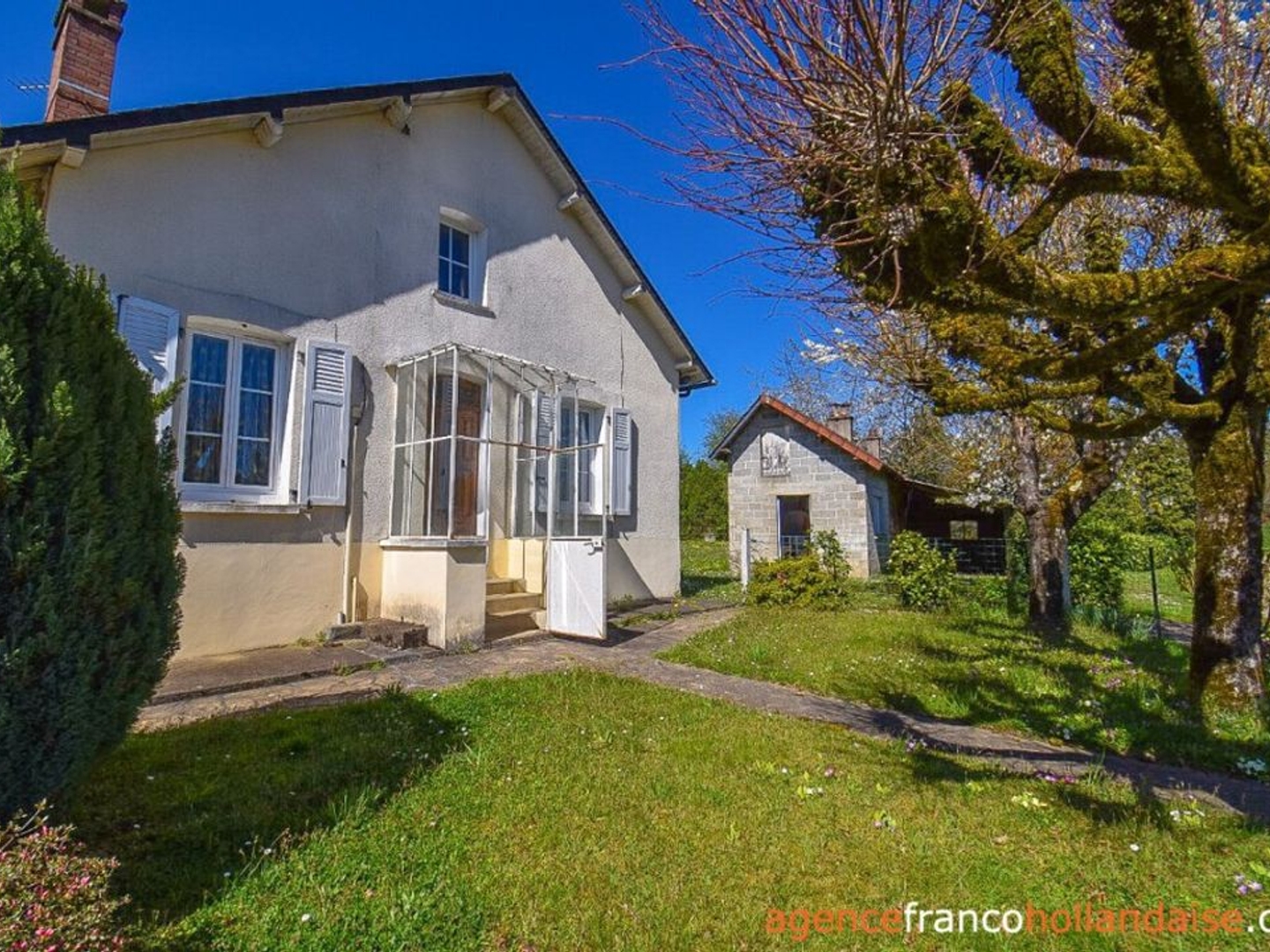Maison à vendre - 3 pièces - 63m2 - La Porcherie (87380)