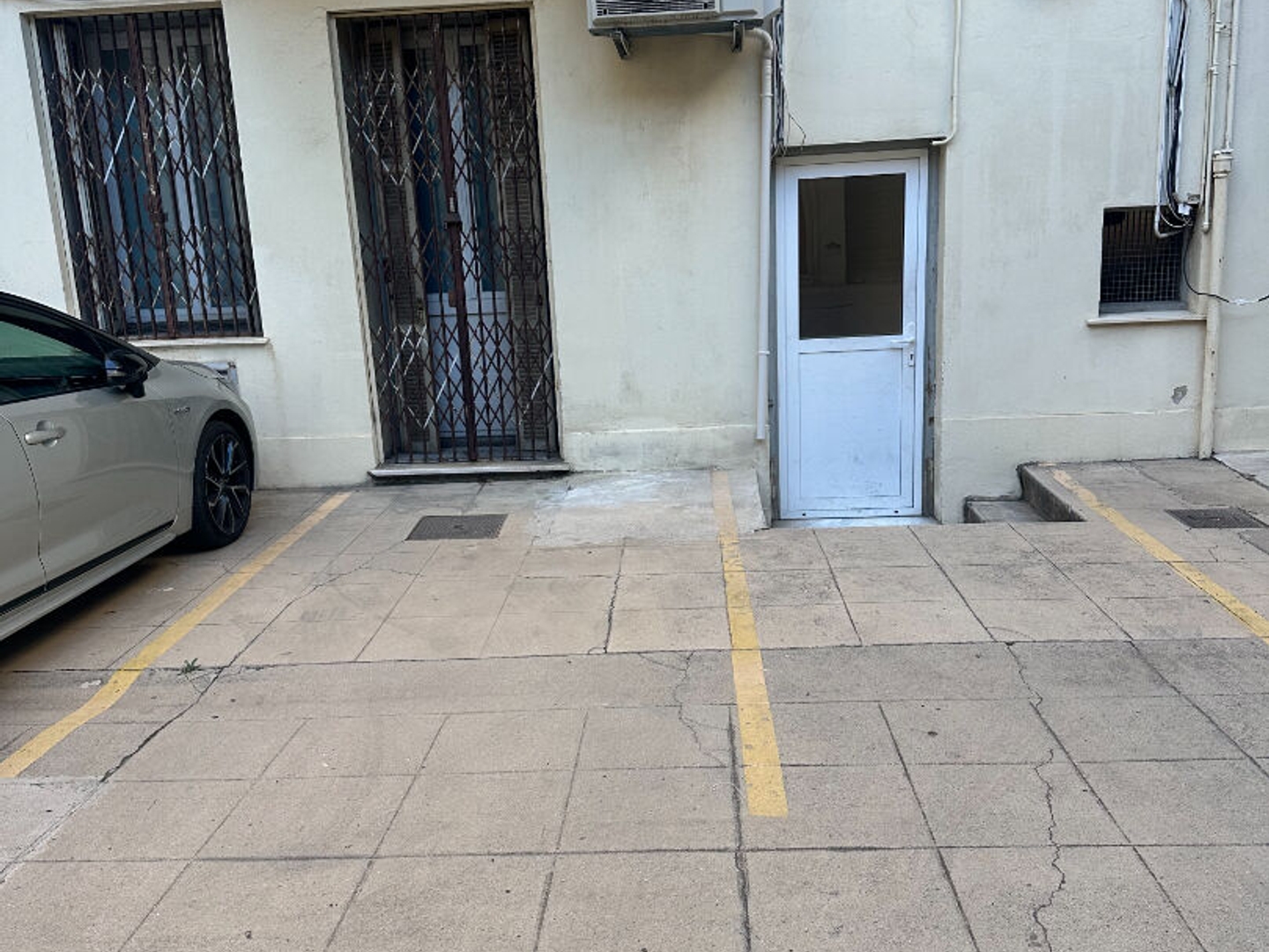 Parking / garage / box à vendre - 12m2 - Nice (06000)