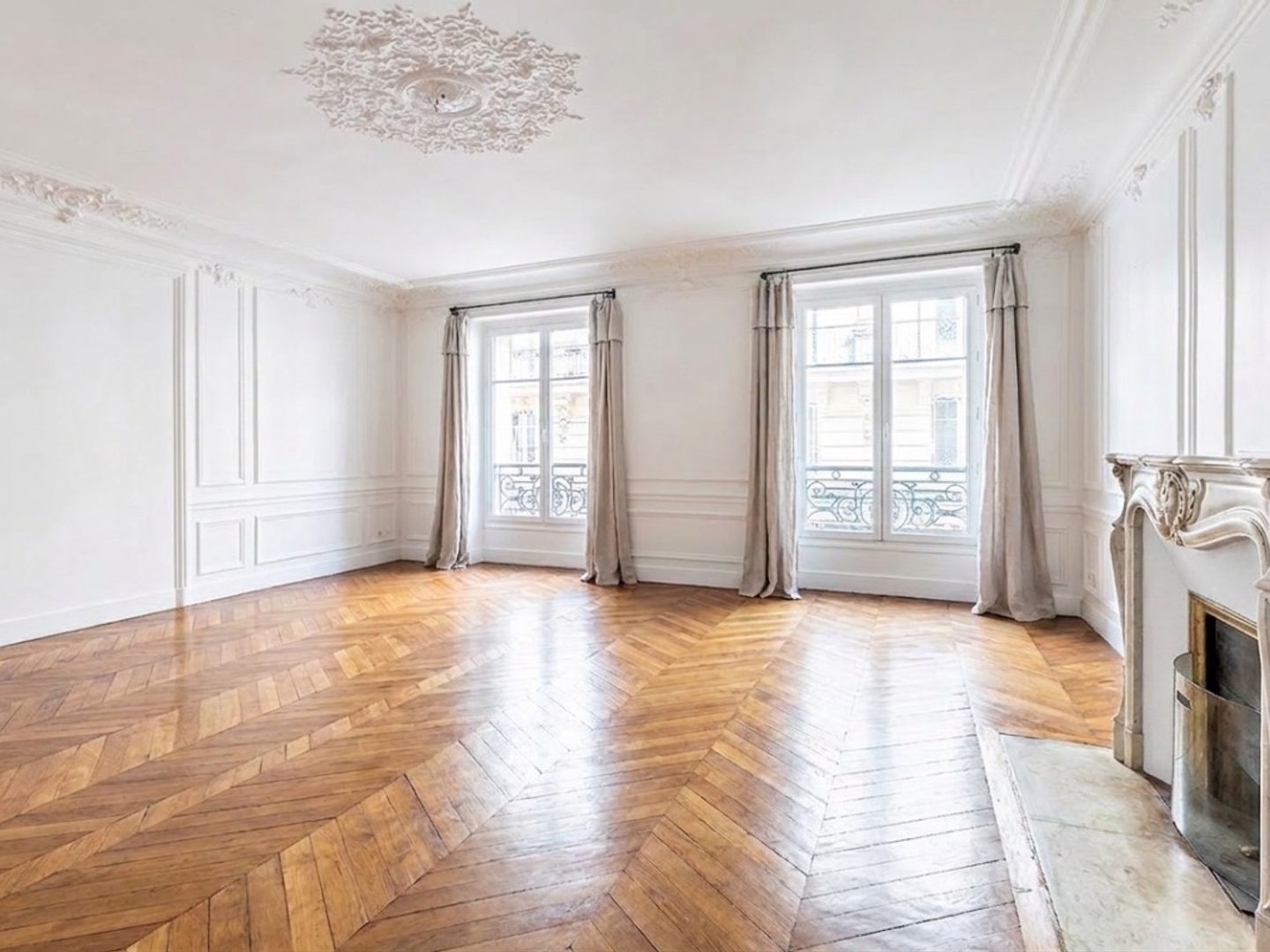 Vends locaux/biens immobiliers - 170 m² - Paris