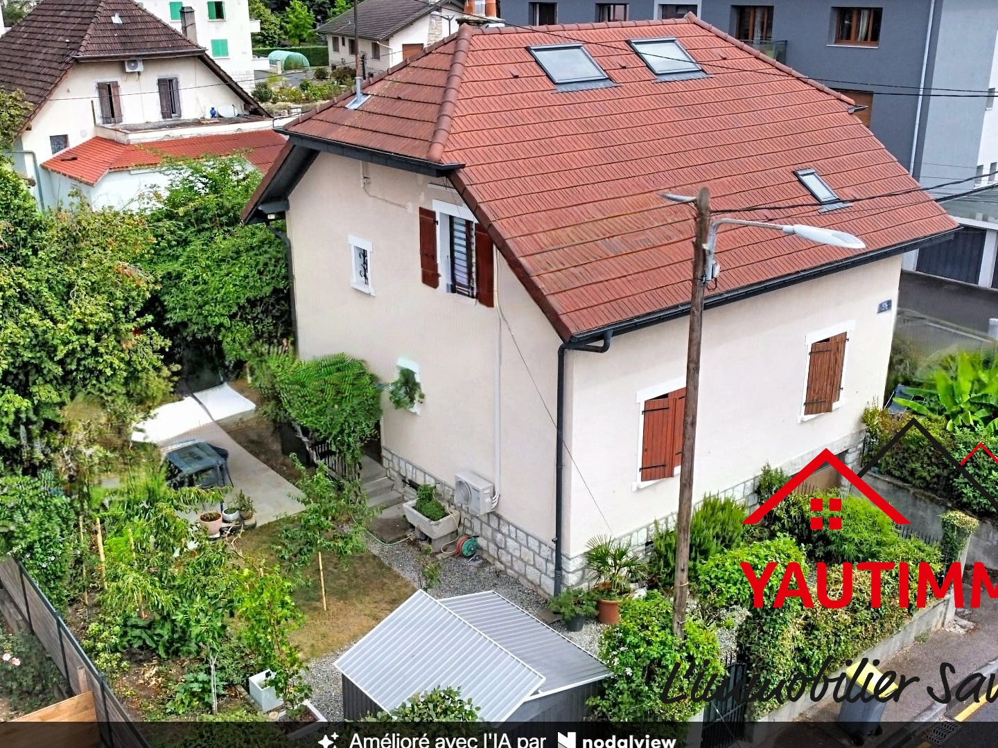 ANNEMASSE - T3 DE 67 M² AVEC JARDIN, TERRASSE ET COMBLES - ESPRIT MAISON