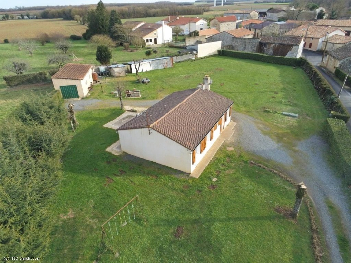 Maison à vendre - 4 pièces - 89m2 - Ruffec (16700)