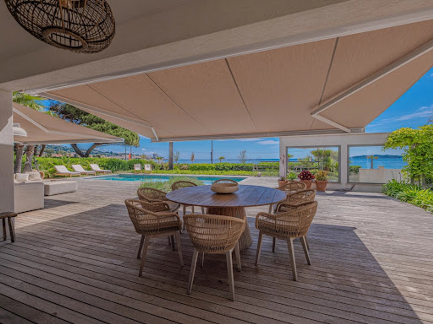 Maison à vendre - 6 pièces - 185m2 - Sainte-Maxime (83120)