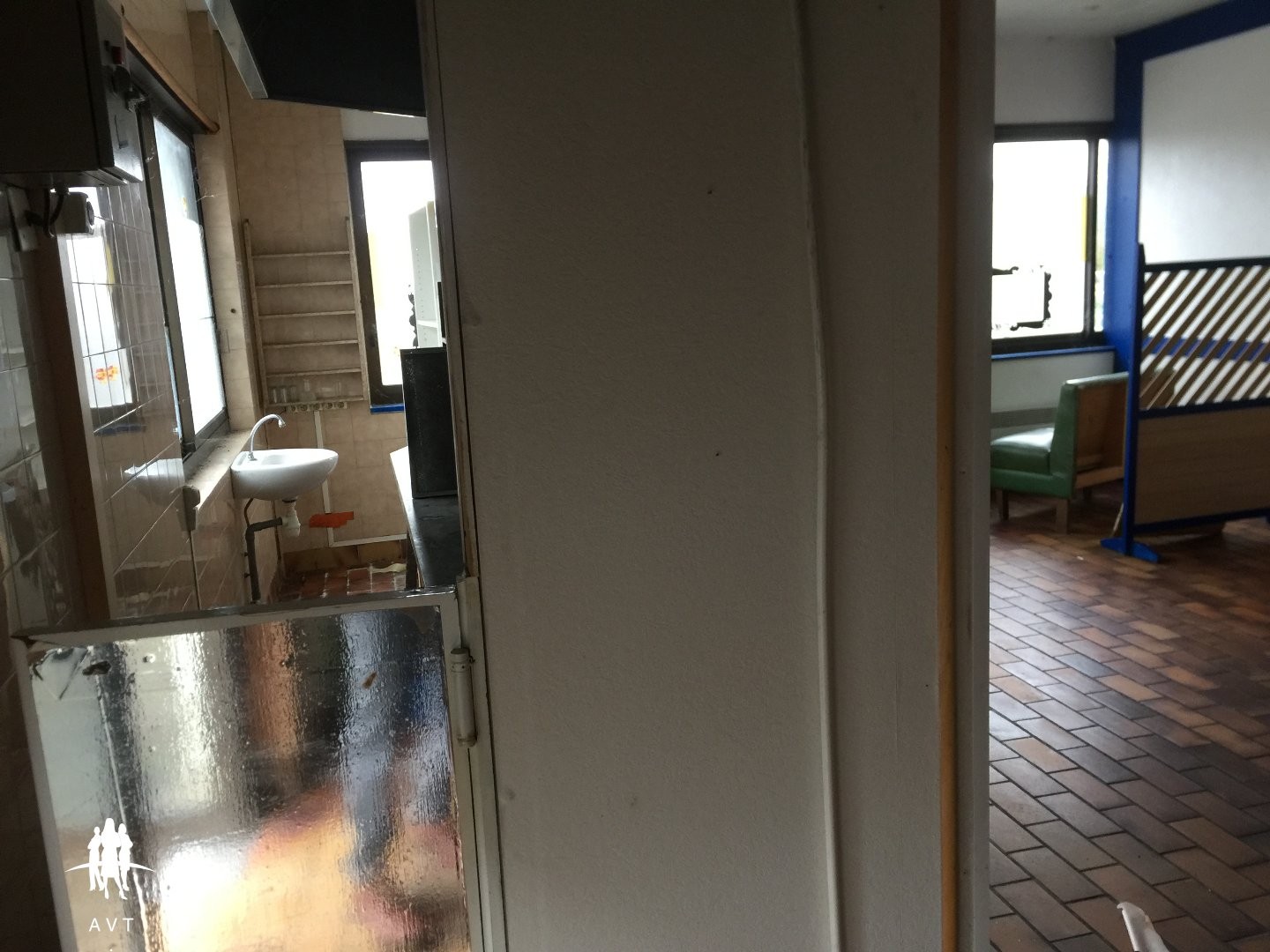 Bureaux à vendre - 14 pièces - 715m2 - Houdan (78550)