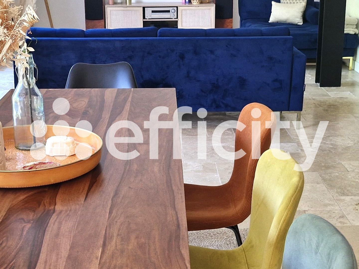 Maison à vendre - 6 pièces - 140m2 - Neuville-Sur-Saône (69250)