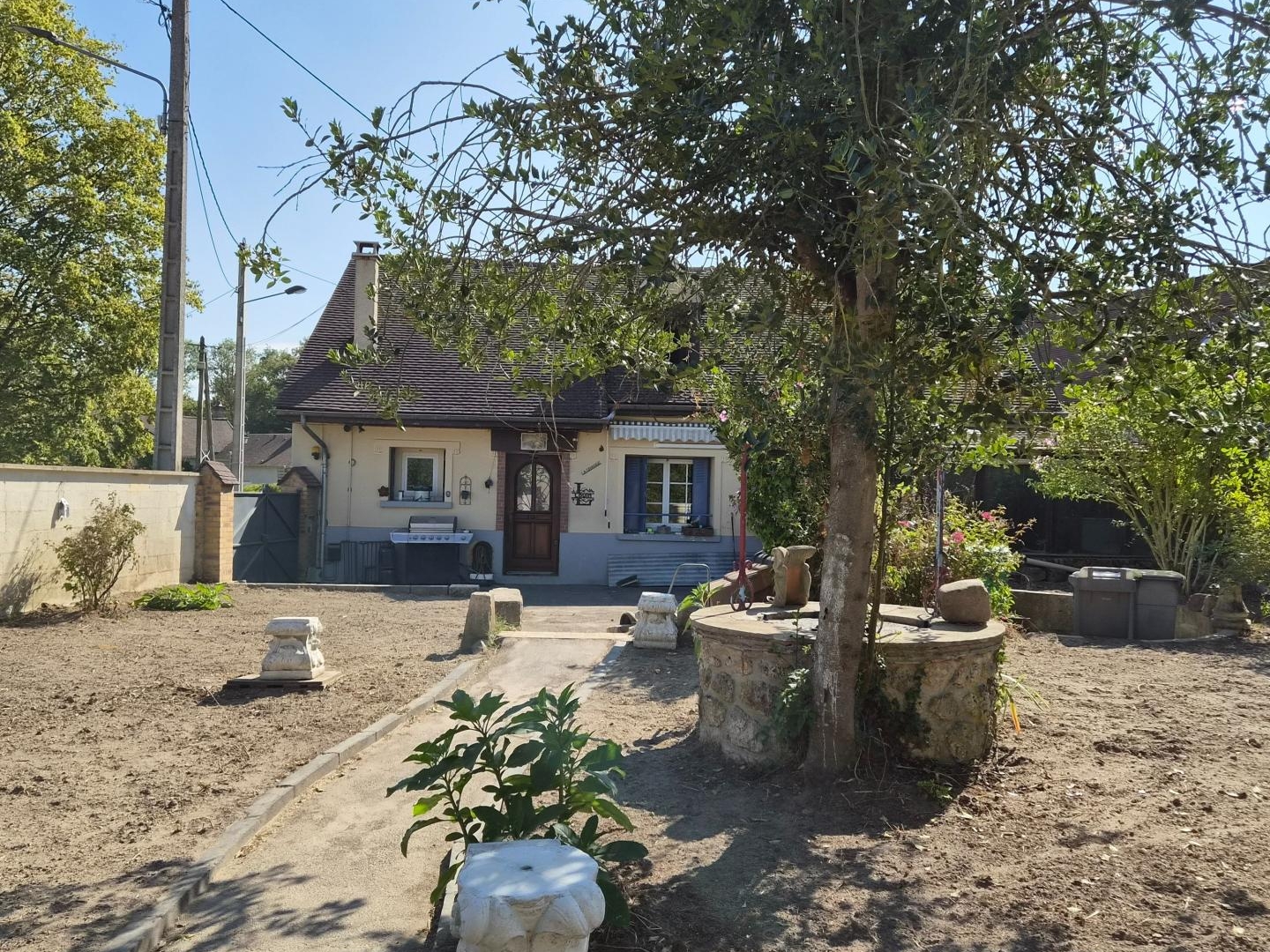 MAISON ET DEPENDANCE - 3 chambres