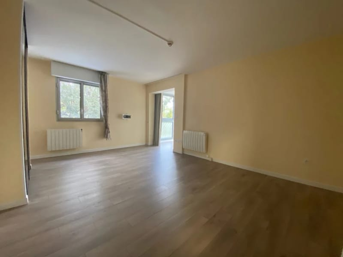 Appartement à vendre - 1 pièce - 34m2 - Marseille 8e (13008)